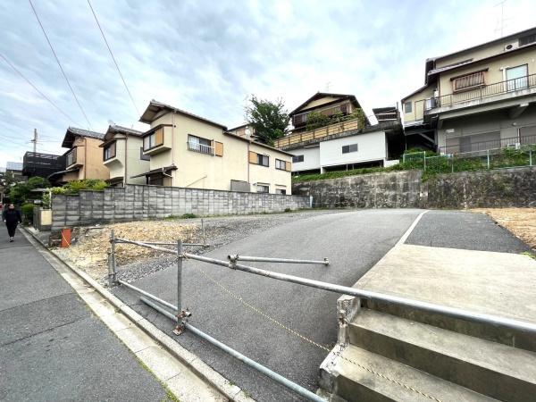 京都市伏見区深草願成町の新築一戸建