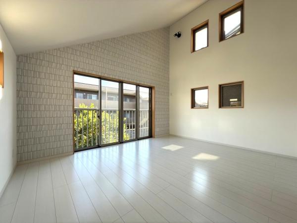 京都市伏見区桃山紅雪町の中古一戸建て