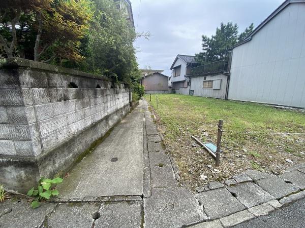 鳴門市撫養町黒崎字磯崎の土地