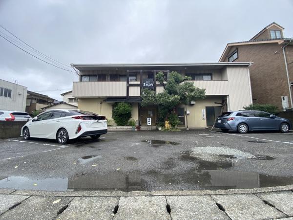 鳴門市撫養町大桑島字濘岩浜の店舗付住宅