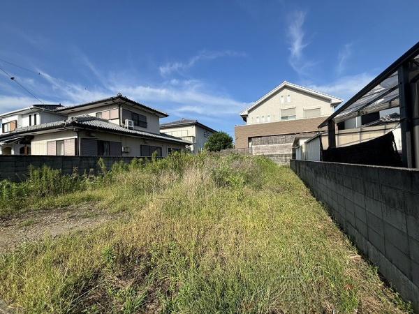 鳴門市撫養町北浜字宮の西の土地