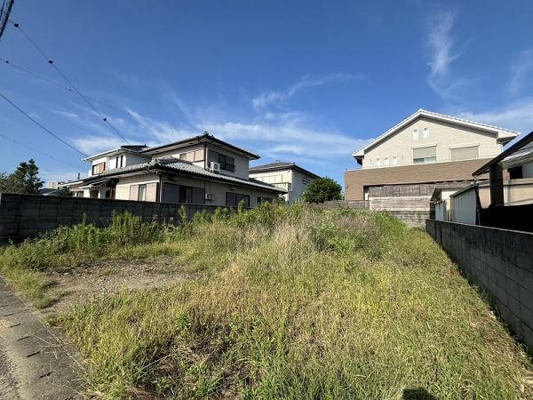 鳴門市撫養町北浜字宮の西の土地