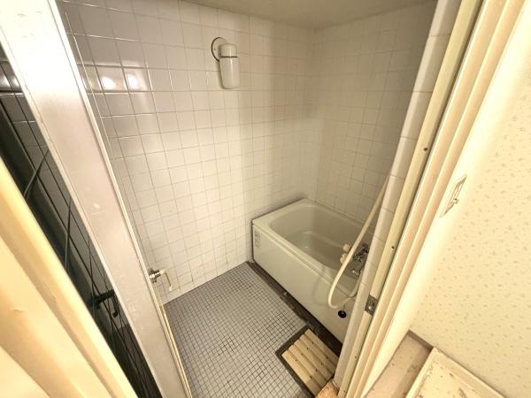 鈴蘭泉台第一住宅2号棟