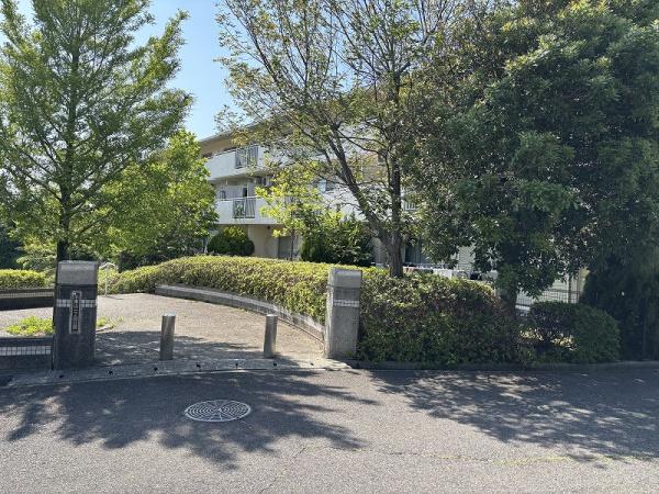 コンフォール学園緑が丘第一9号棟