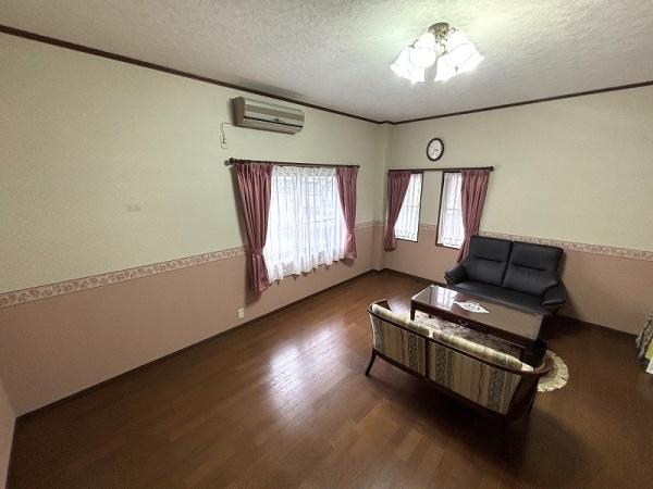 西脇市上野の中古一戸建て