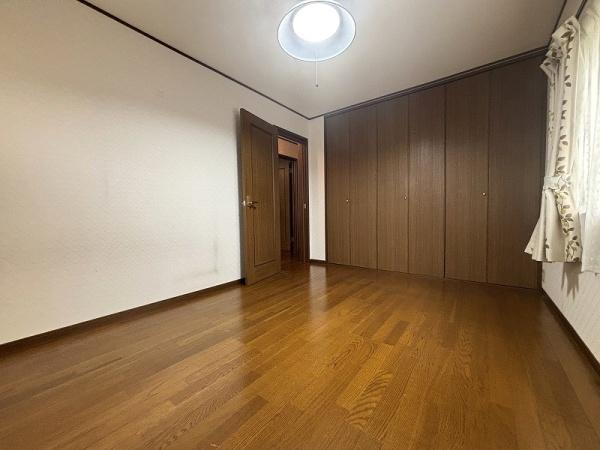 西脇市上野の中古一戸建て