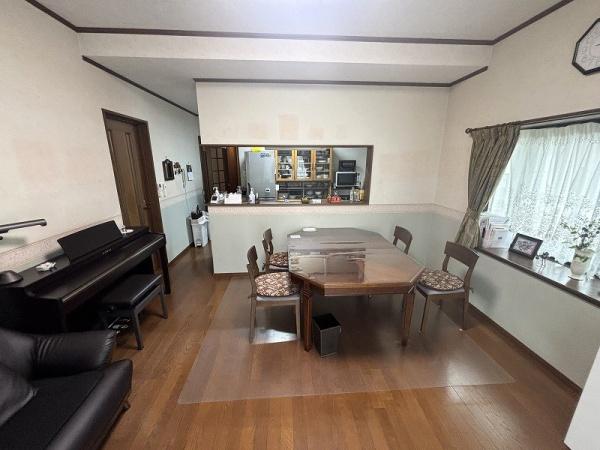 西脇市上野の中古一戸建て