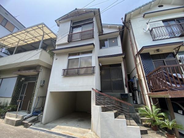 神戸市垂水区千鳥が丘２丁目の中古一戸建て