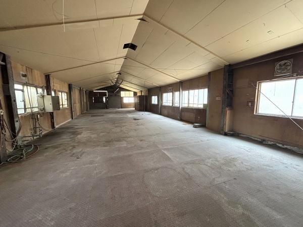 神戸市長田区御蔵通１丁目の工場