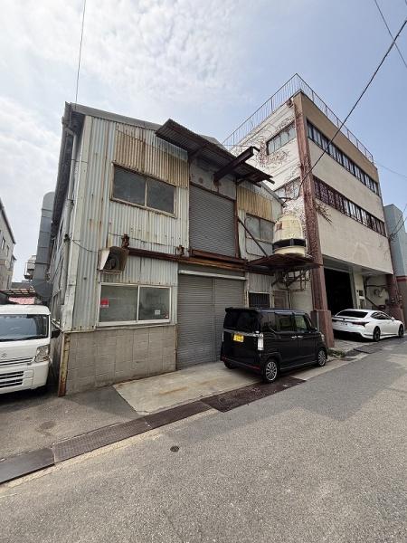 神戸市長田区御蔵通１丁目の工場