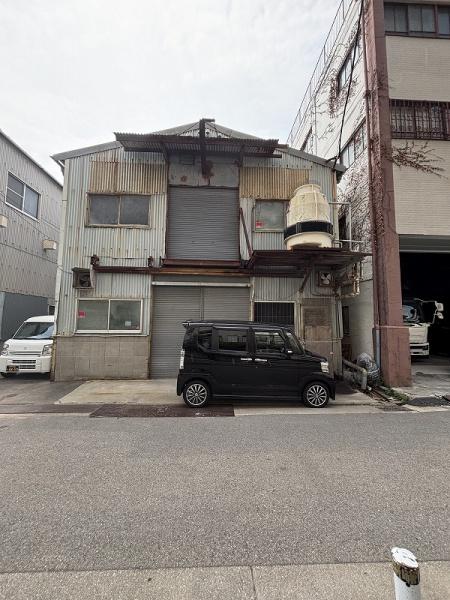 神戸市長田区御蔵通１丁目の工場