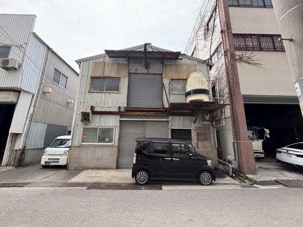 神戸市長田区御蔵通１丁目の工場