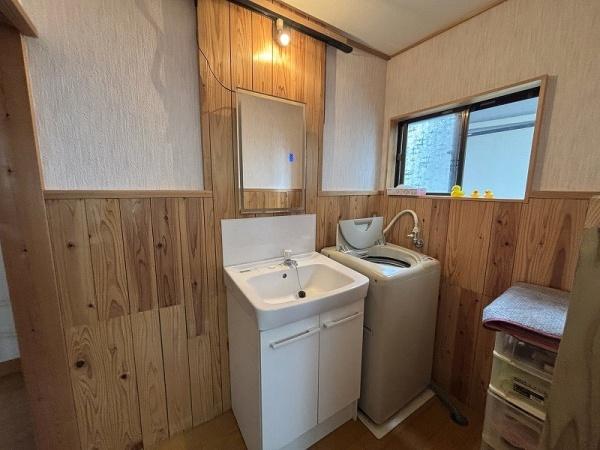 鳴門市撫養町弁財天字派名の中古一戸建て
