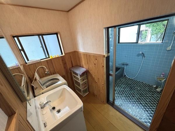 鳴門市撫養町弁財天字派名の中古一戸建て