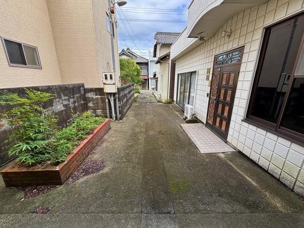 さぬき市長尾西の土地