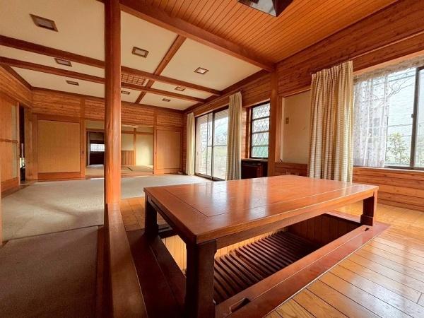 三田市弥生が丘１丁目の中古一戸建