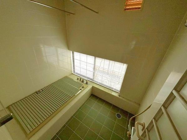 三田市弥生が丘１丁目の中古一戸建て