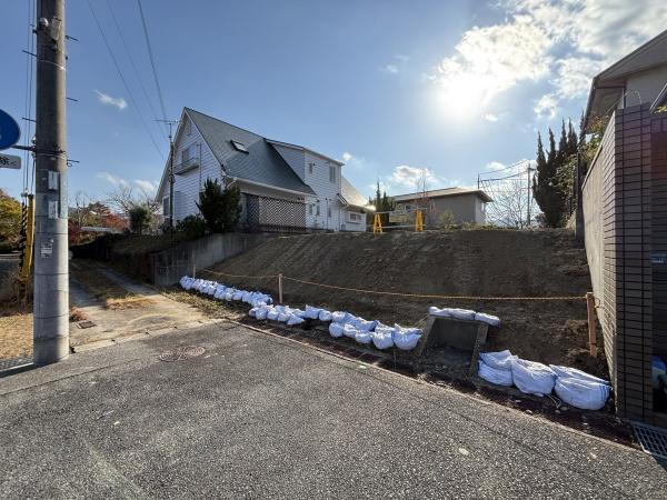 神戸市北区藤原台中町６丁目の土地