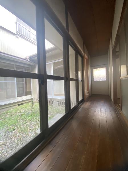 鳴門市瀬戸町明神字丸山の中古一戸建て