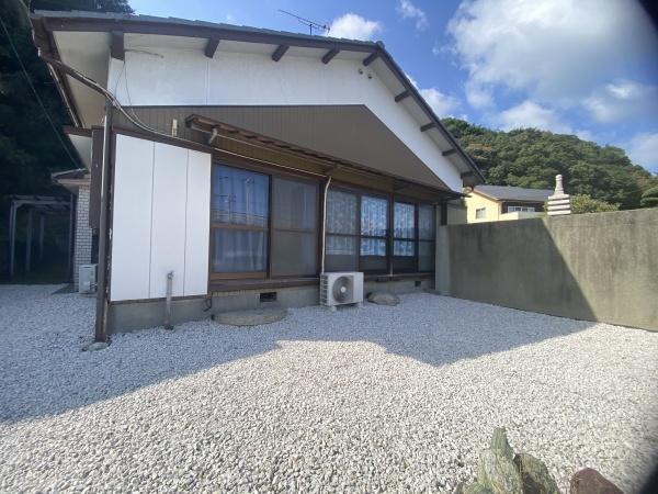 鳴門市瀬戸町明神字丸山の中古一戸建て