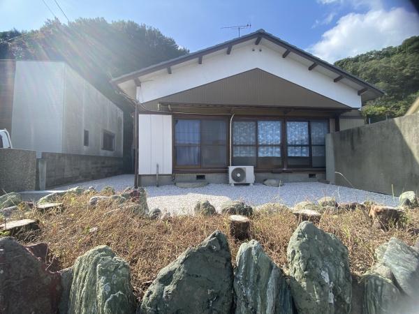 鳴門市瀬戸町明神字丸山の中古一戸建て