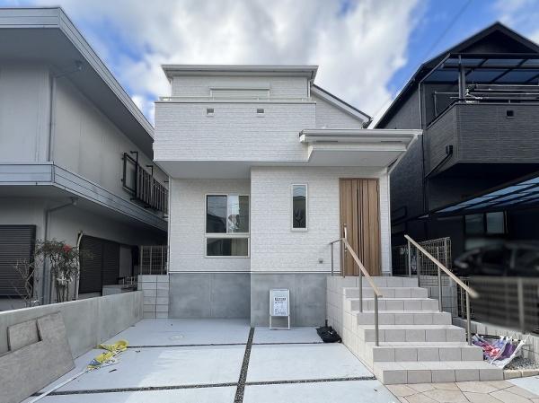 神戸市垂水区南多聞台８丁目の中古一戸建
