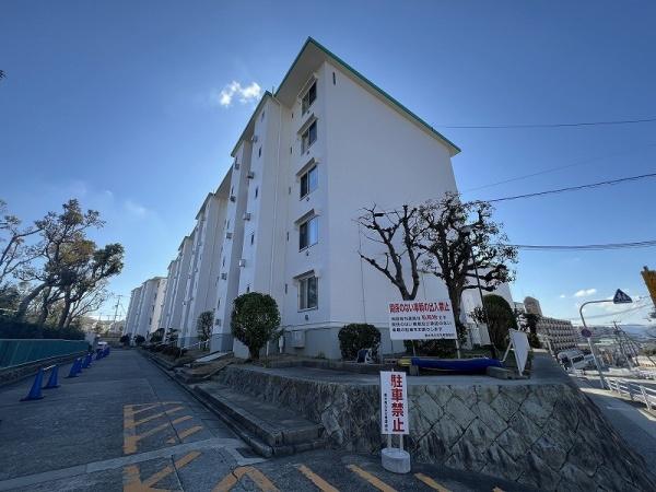 垂水高丸住宅１号棟