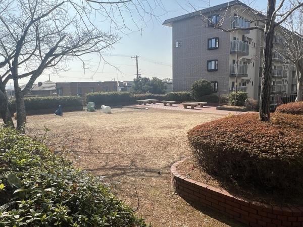 名谷25団地101号棟