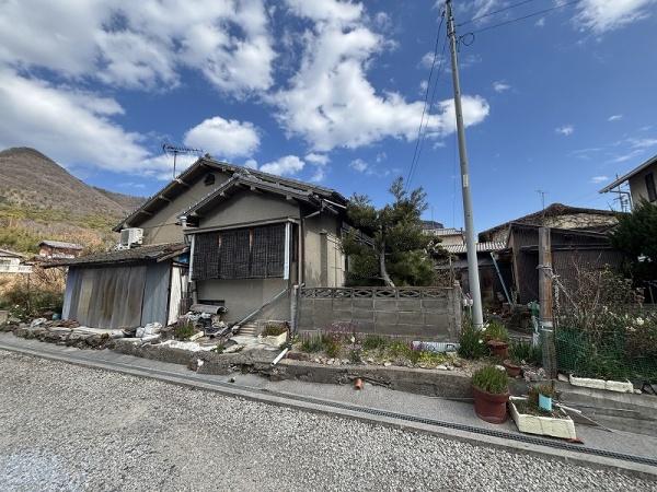 高松市屋島西町の中古一戸建