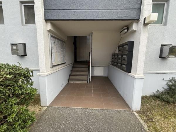 ひよどり台５団地２８号棟
