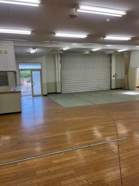 洲本市安乎町平安浦の倉庫