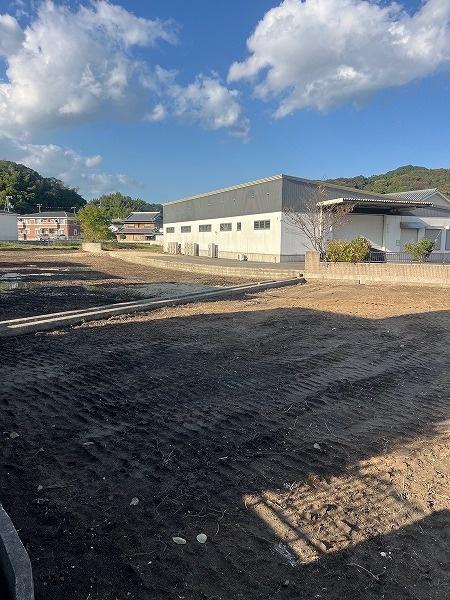 洲本市安乎町平安浦の倉庫