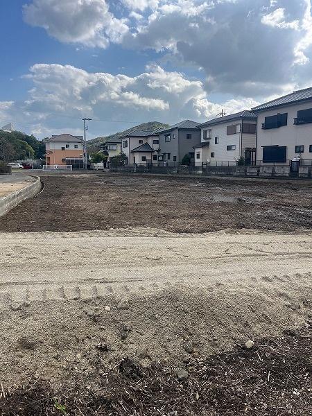 洲本市安乎町平安浦の倉庫