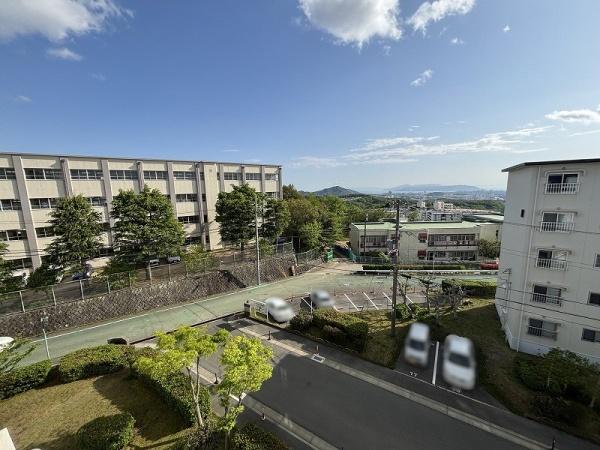ひよどり台２団地１２号棟
