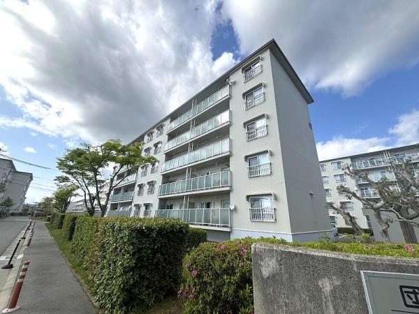 ひよどり台２団地１２号棟