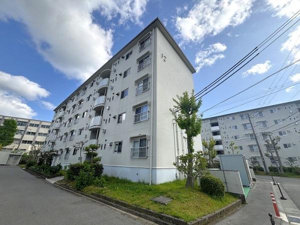 ひよどり台２団地１２号棟