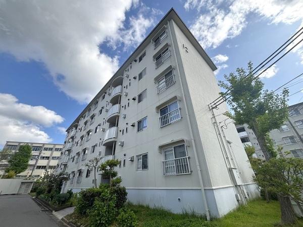 ひよどり台２団地１２号棟