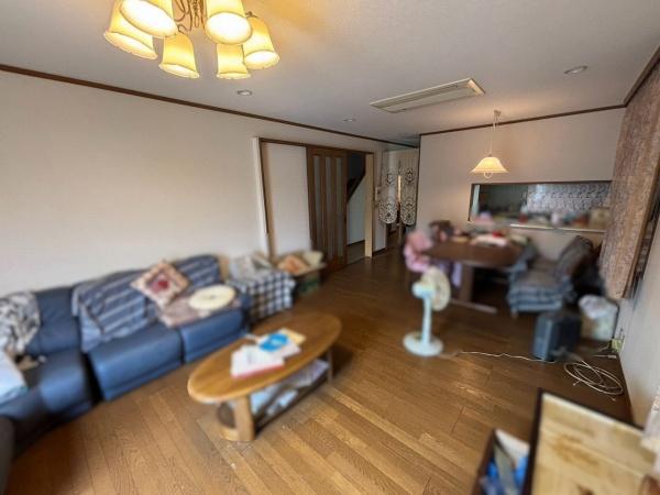 三田市すずかけ台２丁目の中古一戸建