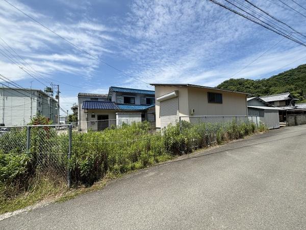 徳島市上八万町下中筋の土地
