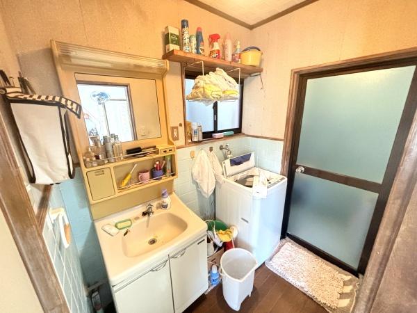徳島市蔵本元町２丁目の中古一戸建て