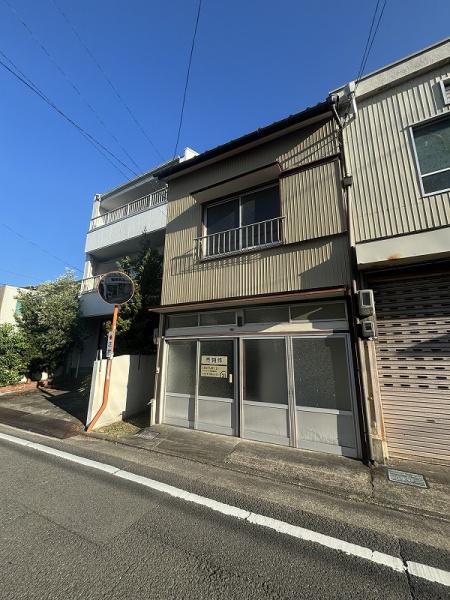 徳島市南佐古三番町の中古一戸建て