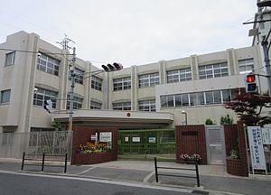 ハイマートすみれ(大阪市立鶴見小学校)