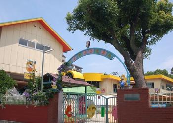 佃第2コーポ四号棟(佃幼稚園)