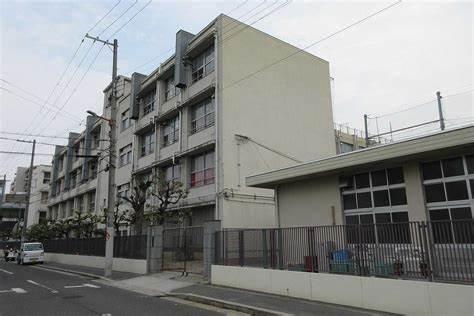 大阪市東住吉区湯里5丁目の中古一戸建て(大阪市立喜連中学校)