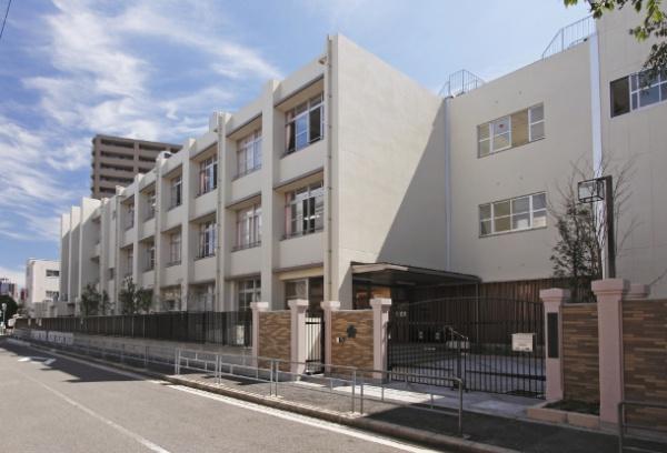 ハイネスヴェルデ大正館(大阪市立三軒家東小学校)