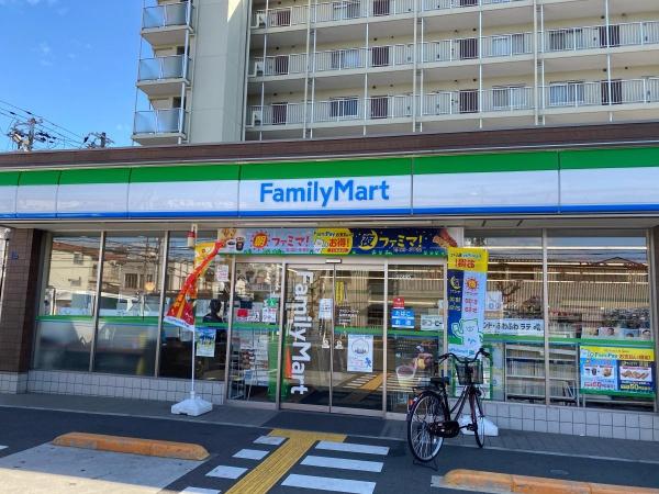 リバーサイドヴィラ姫島Ⅱ(ファミリーマート稲穂姫島通店)