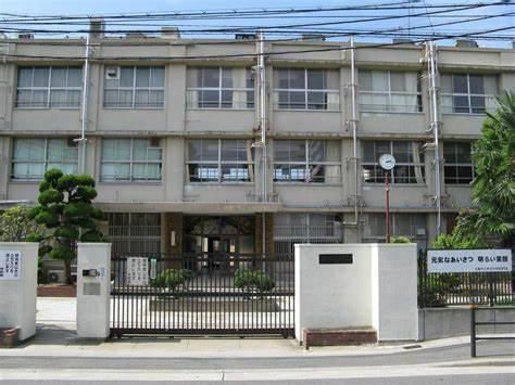 コスモシティガーデンズ(大阪市立西淀中学校)