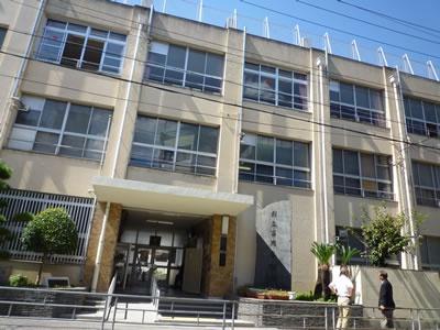 あみだ池ハイツ(大阪市立堀江小学校)