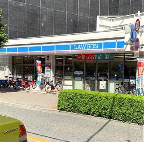 西道頓堀コーポ1号棟(ローソン南堀江四丁目店)