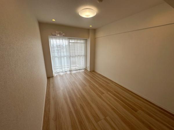 ローレルハイツ北天満１号棟